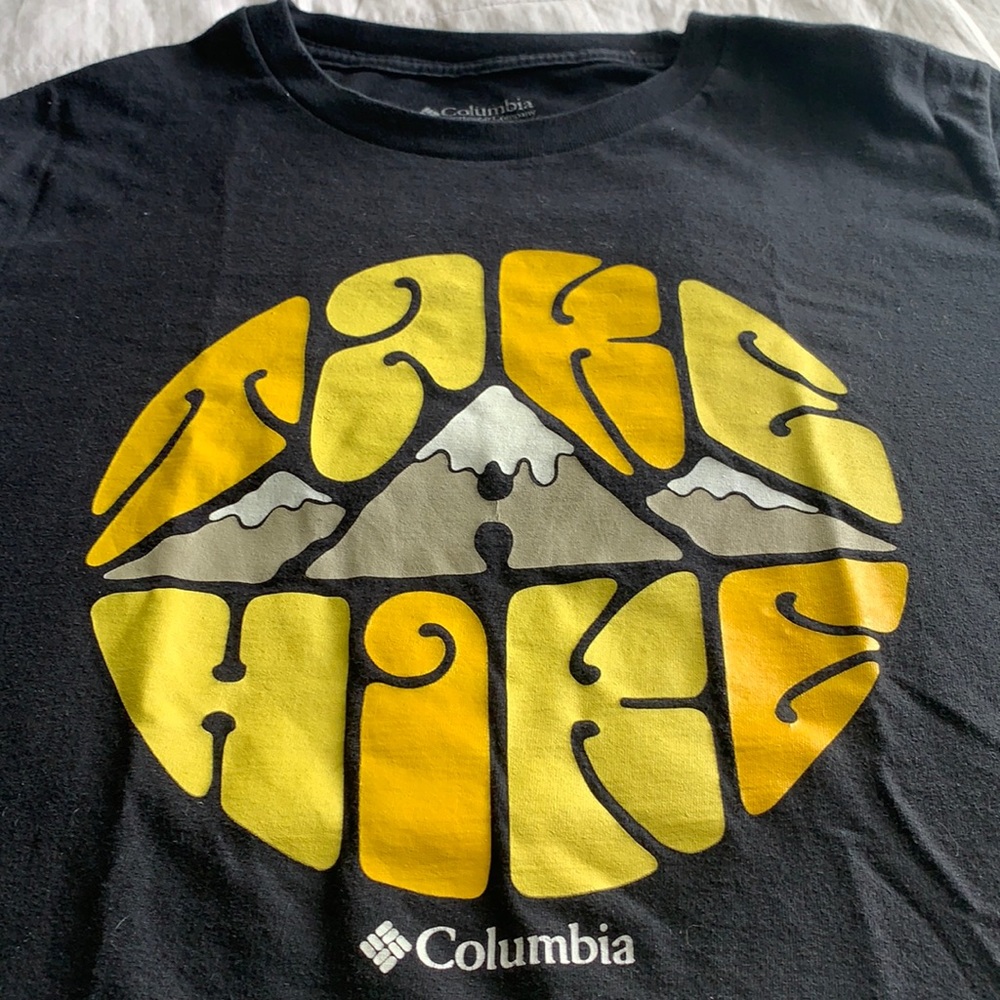 Black Columbia t-shirt